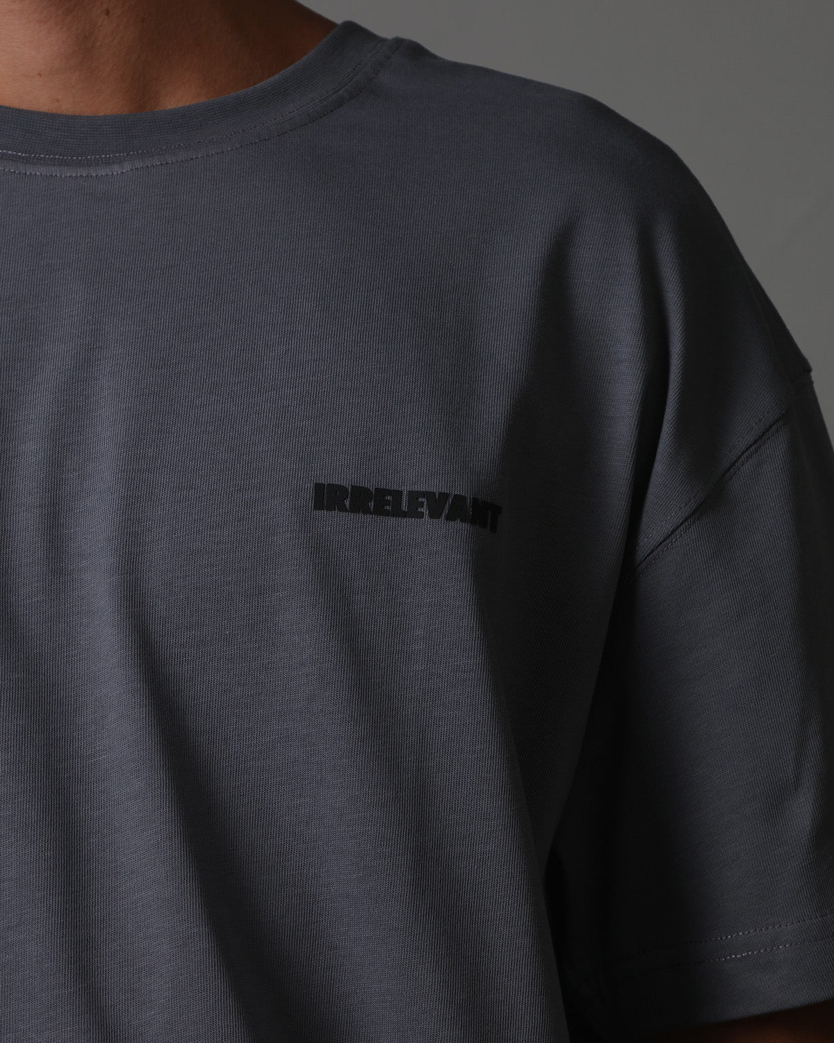 Basic irrelevant t-shirt