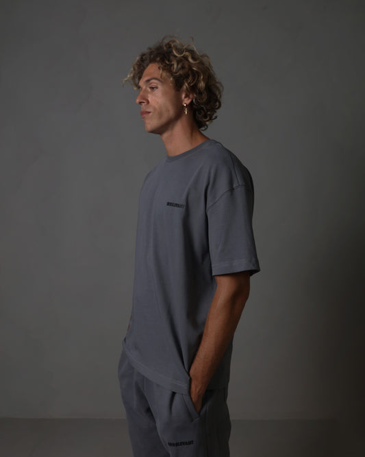 Basic irrelevant t-shirt