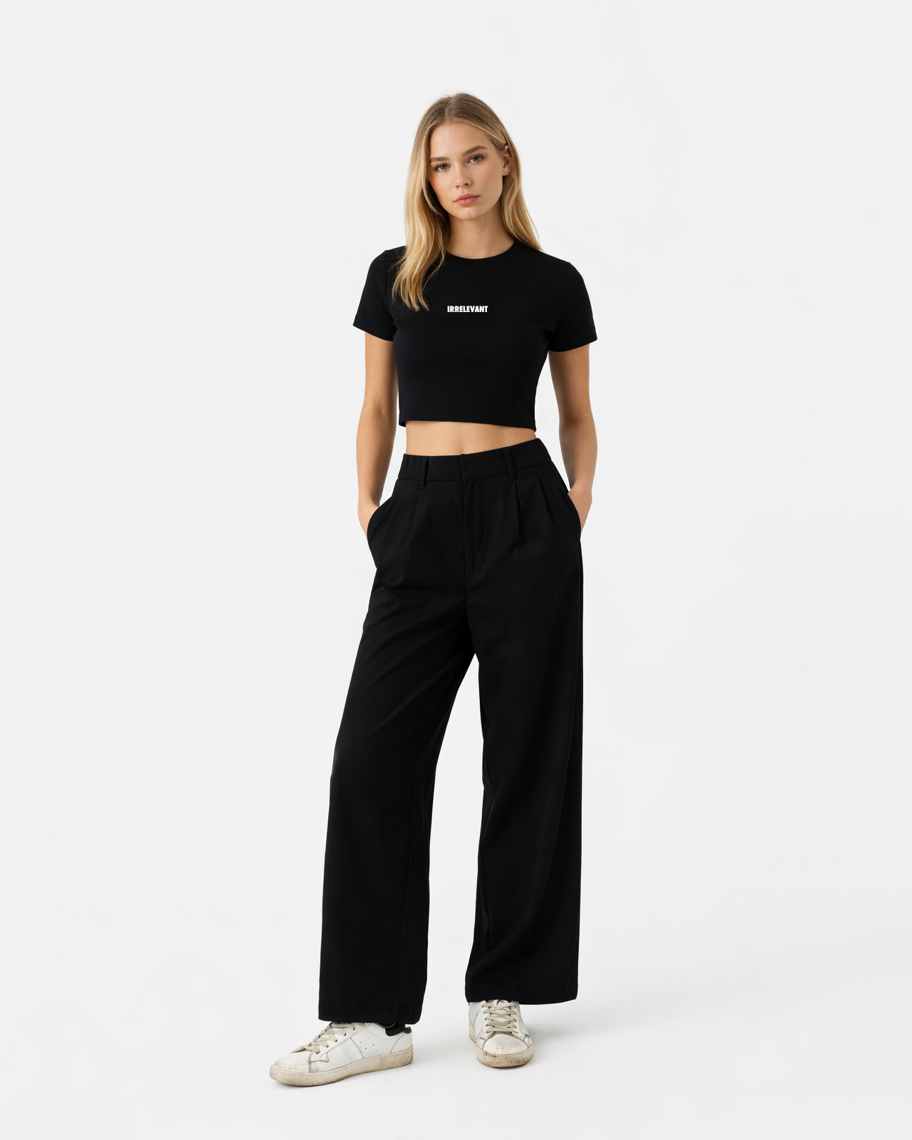 slim fit irrelevant crop top