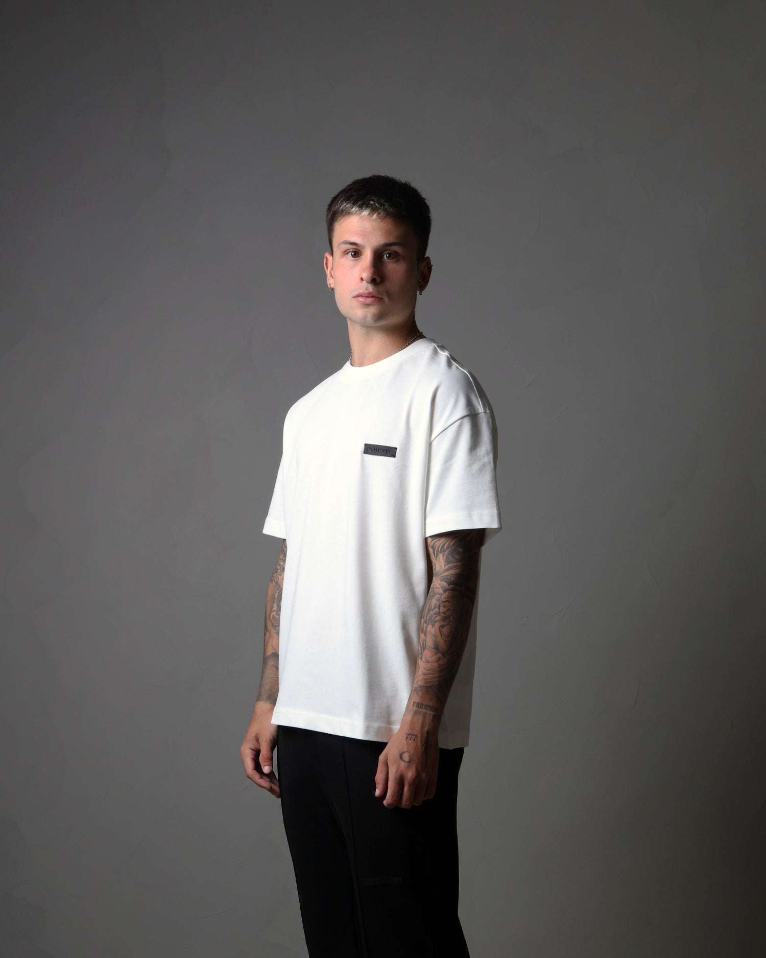 Basic irrelevant rubber t-shirt