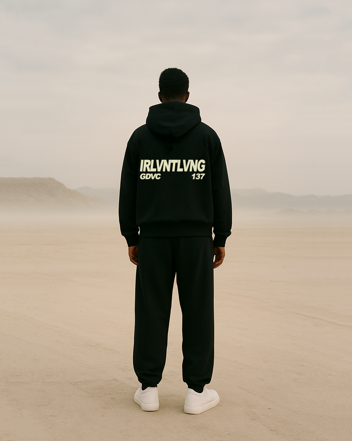 BLACK TRACKSUIT