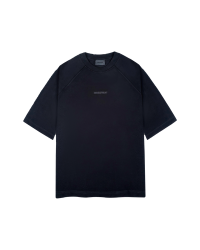 Basic irrelevant t-shirt